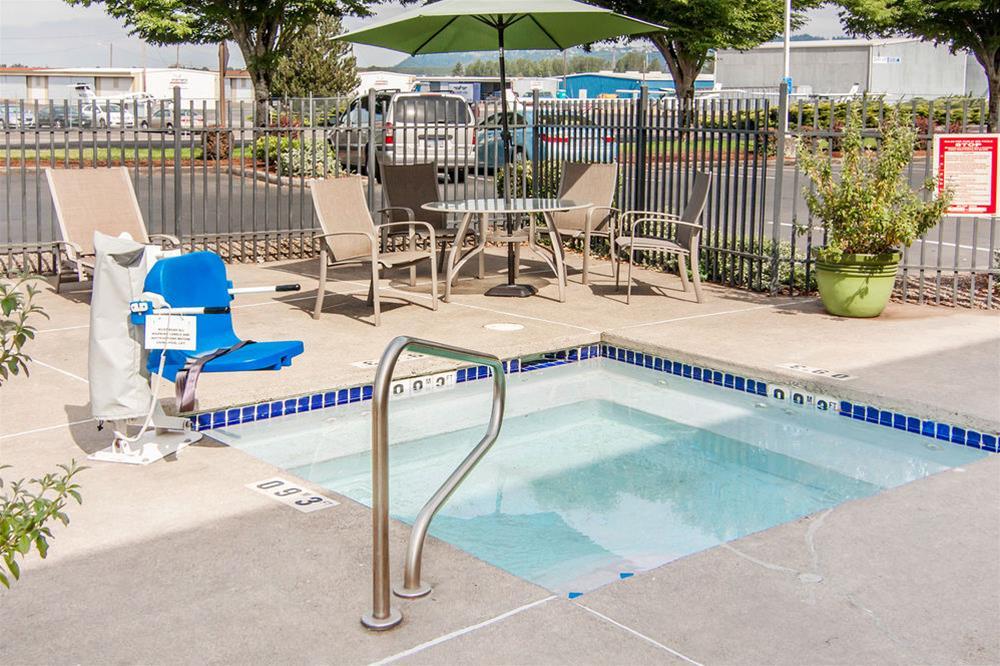 Comfort Inn Troutdale-Portland East Exterior photo