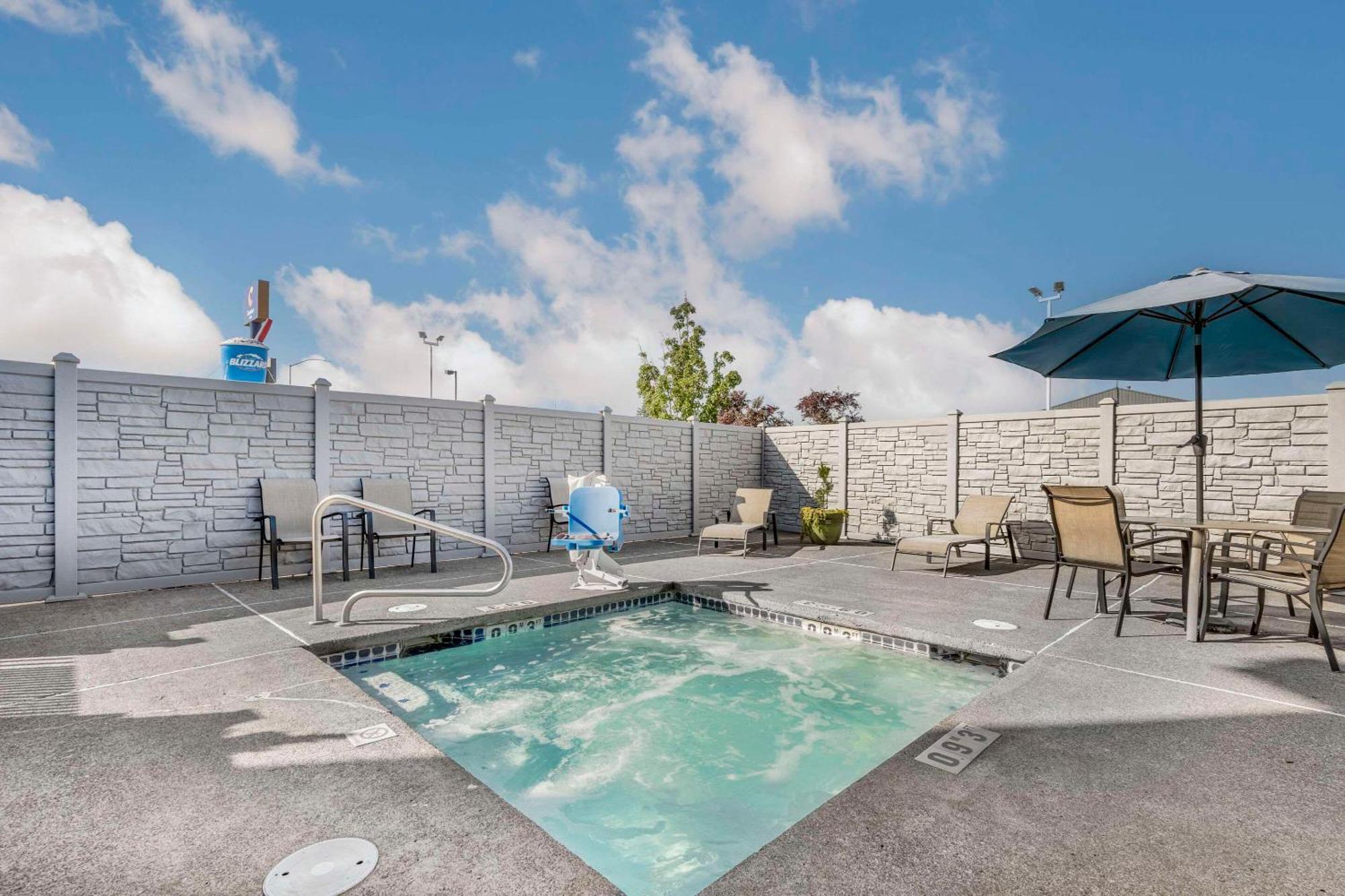 Comfort Inn Troutdale-Portland East Exterior photo
